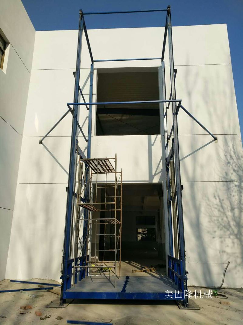 洛阳仓库专用导轨式升降货梯价格